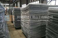 Expandable sheet metal diamond mesh